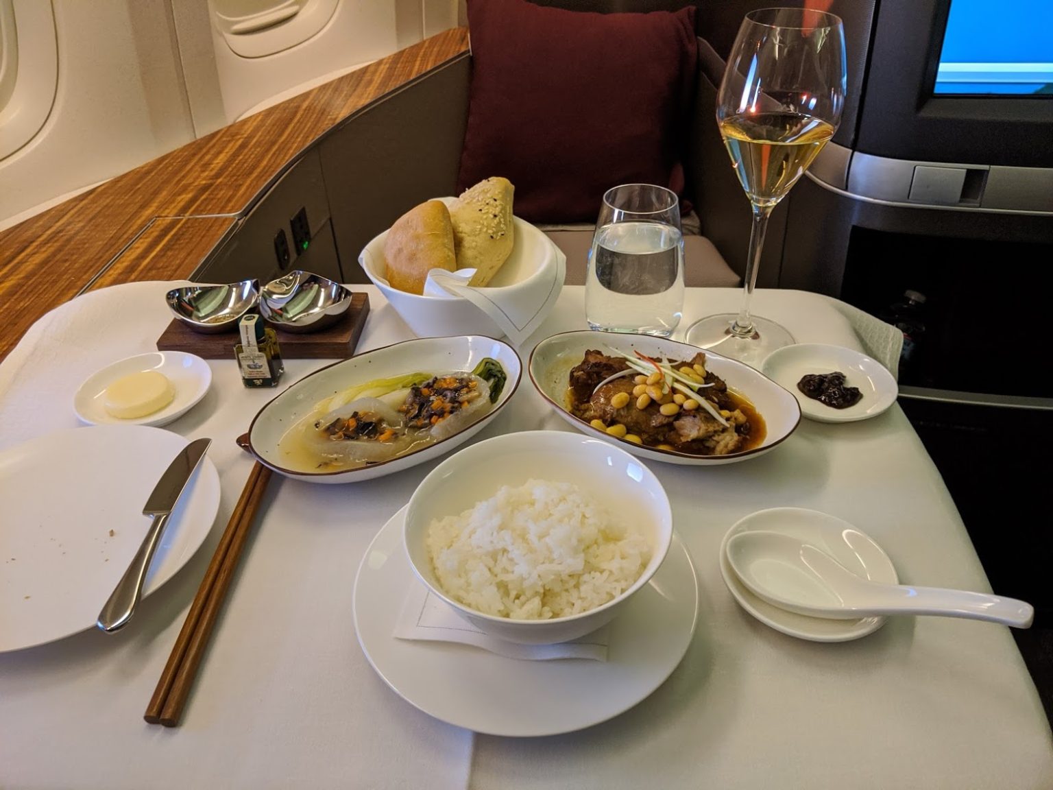 Review Cathay Pacific First Class New York Hong Kong